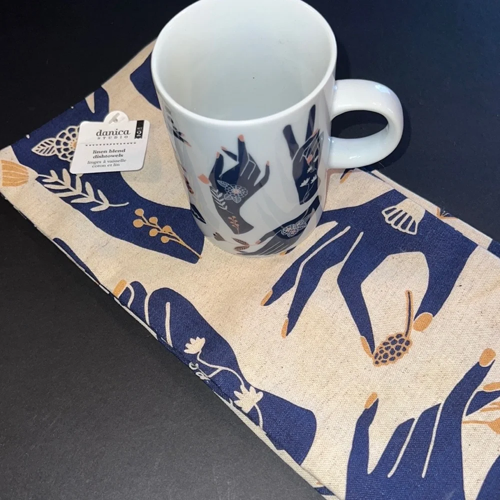 “Cosmic” metal pencil box & “Beasties” cup-NWT
